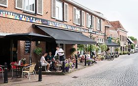 Hotel Van der Maas